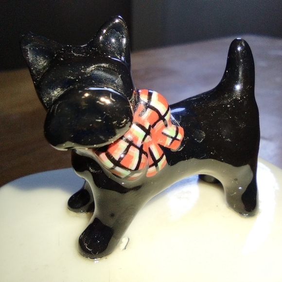 Vintage Scottie Dog with eggs - Picture 5 of 11